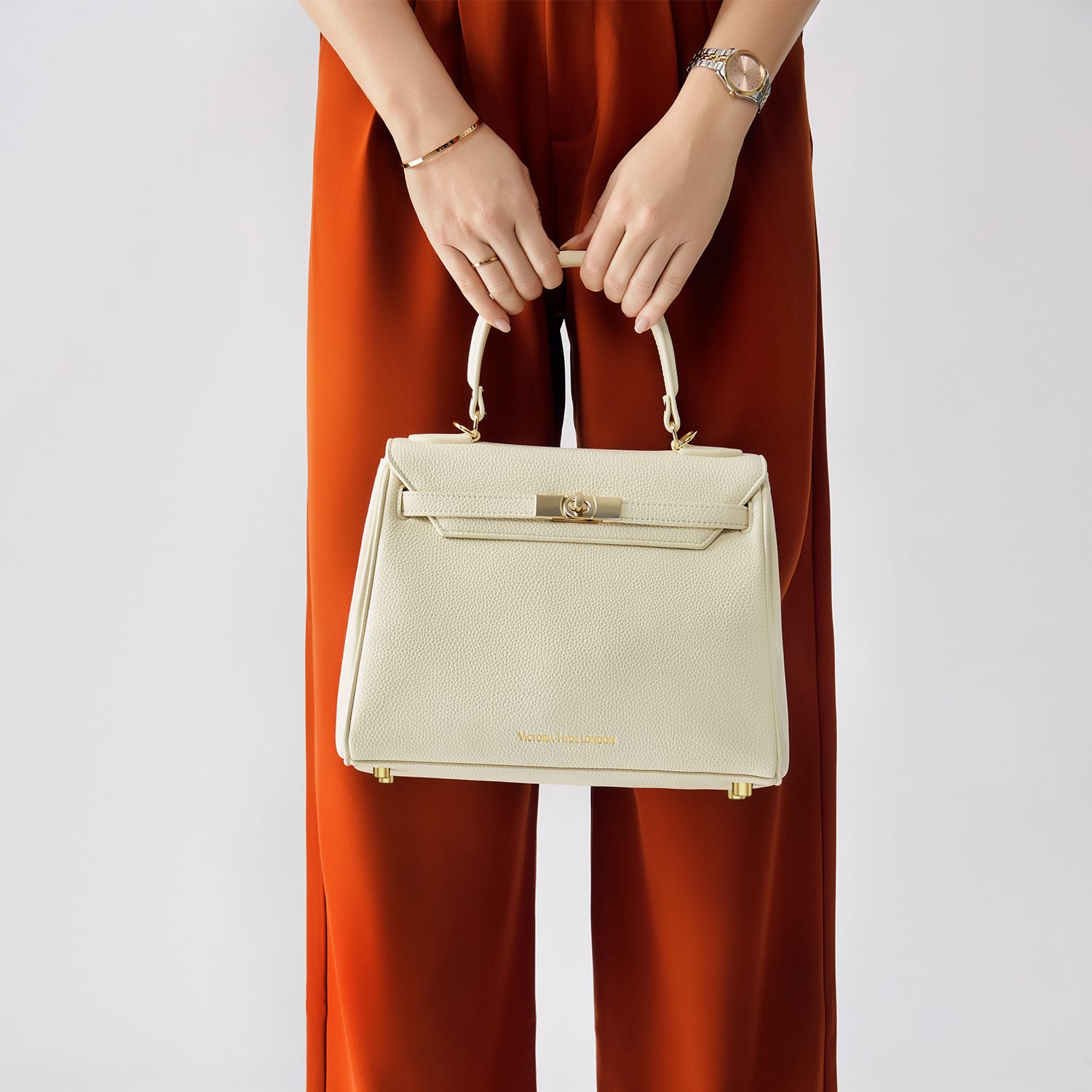 Handtasche Victoria in Mondschein weiß