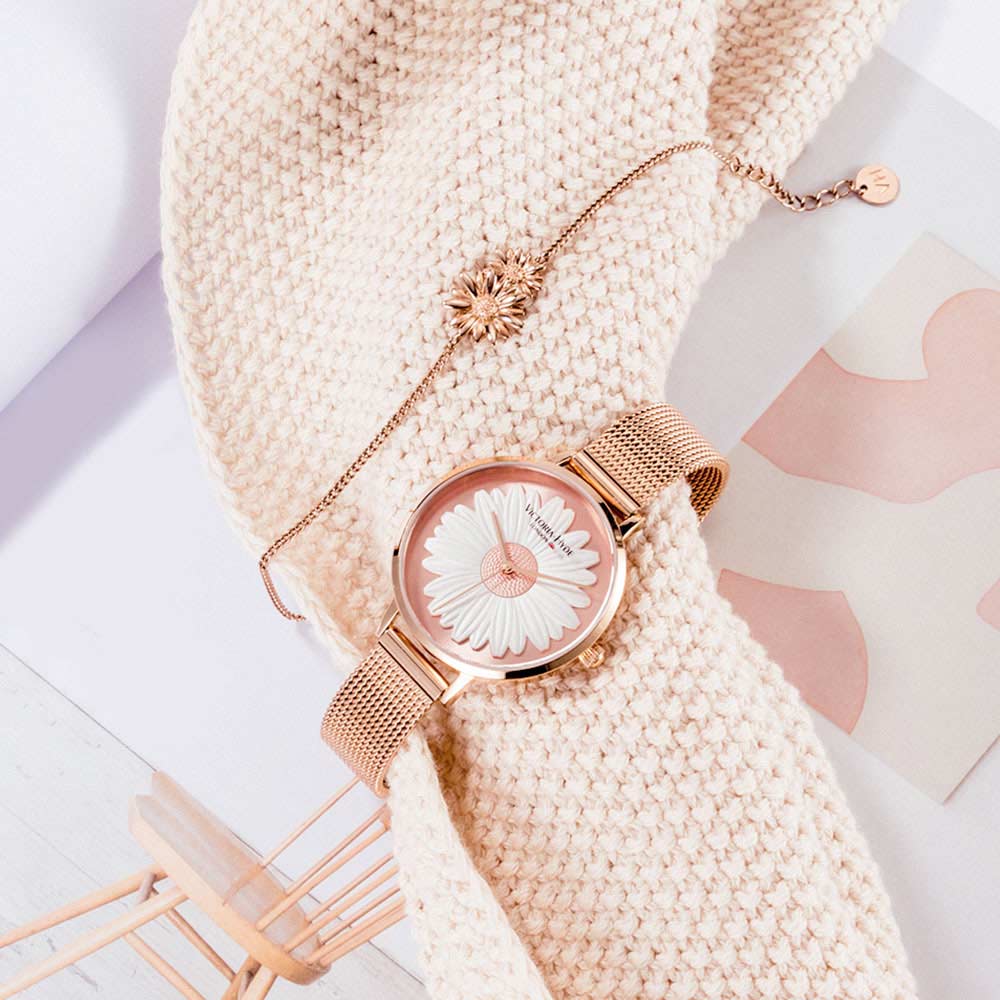 Rose gold best sale mesh band watch