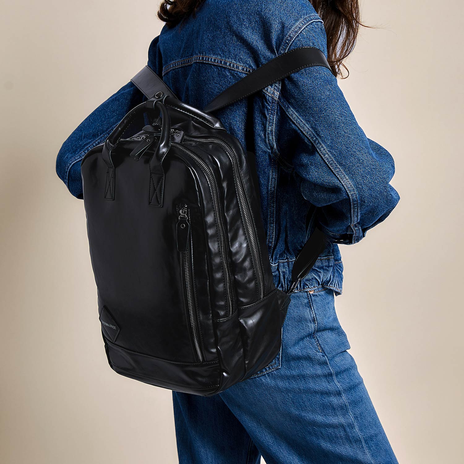 Backpack Cowboy in Black