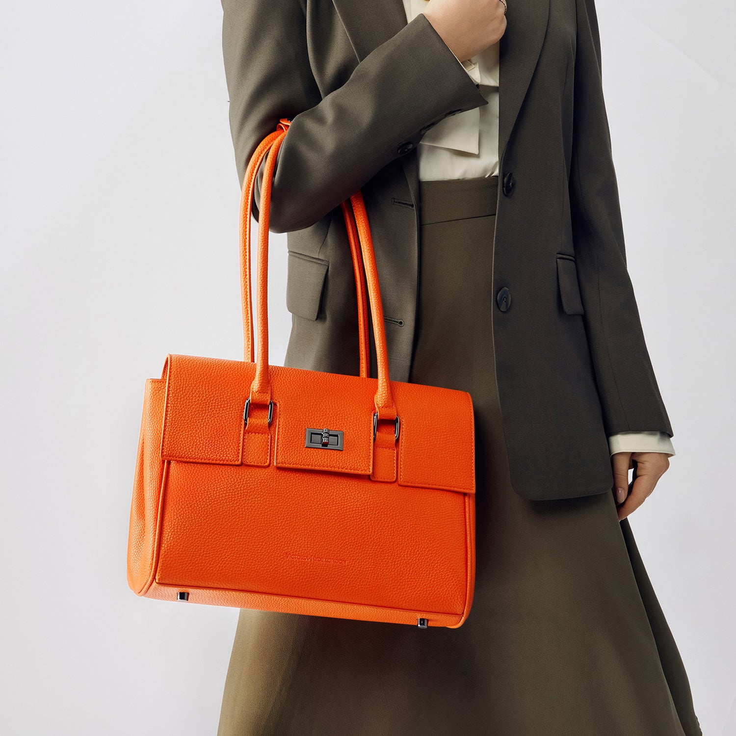 Business & Laptop Handtasche Jolene klein orange