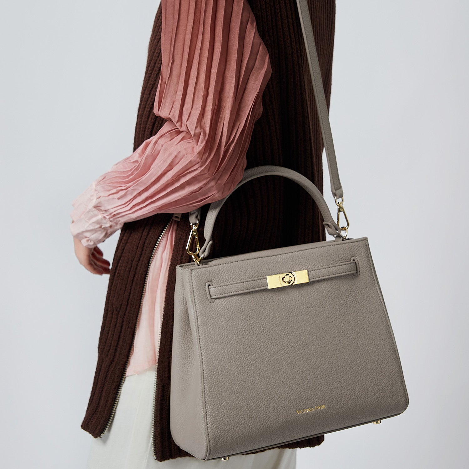 Handbag Victoria III in Nude