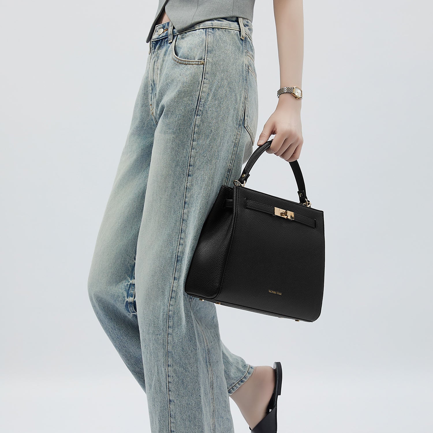 Handbag Victoria III in black