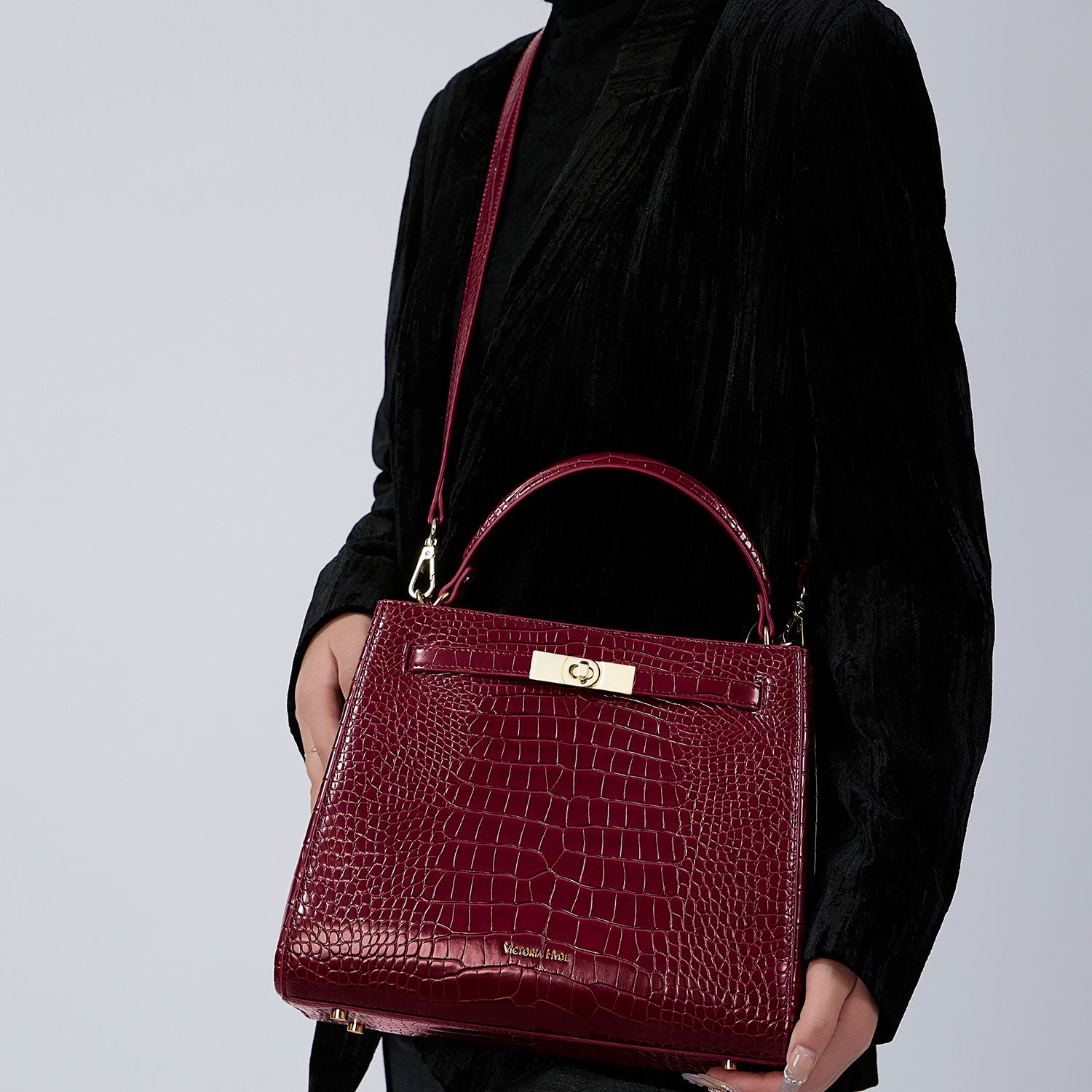 Handbag Victoria III in red