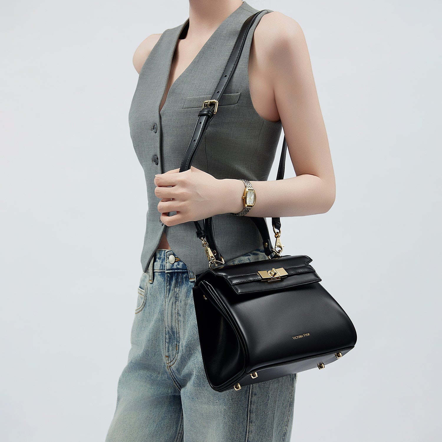 Victoria Small ladies' handbag in black