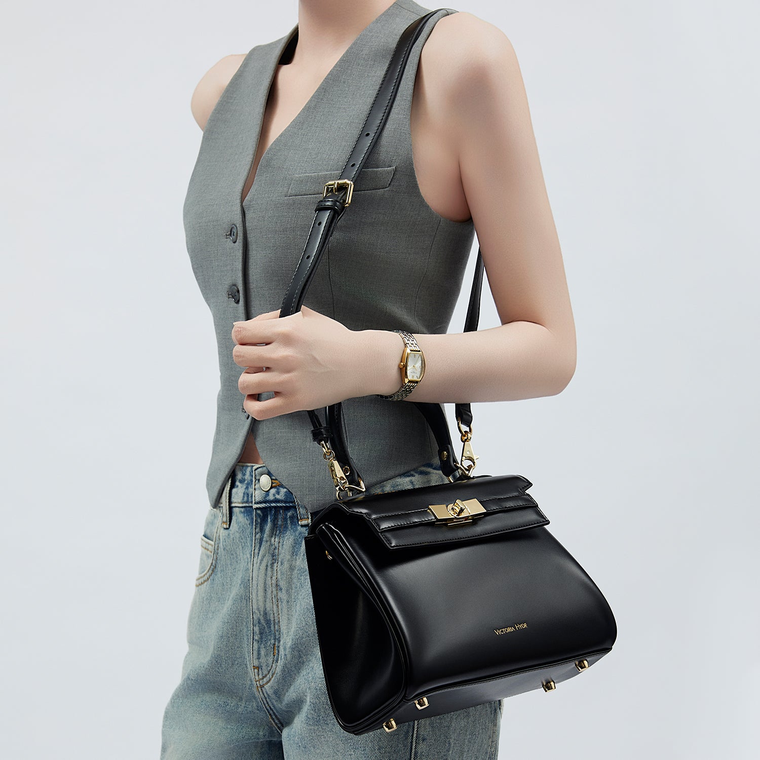 Victoria Small Damenhandtasche in Schwarz