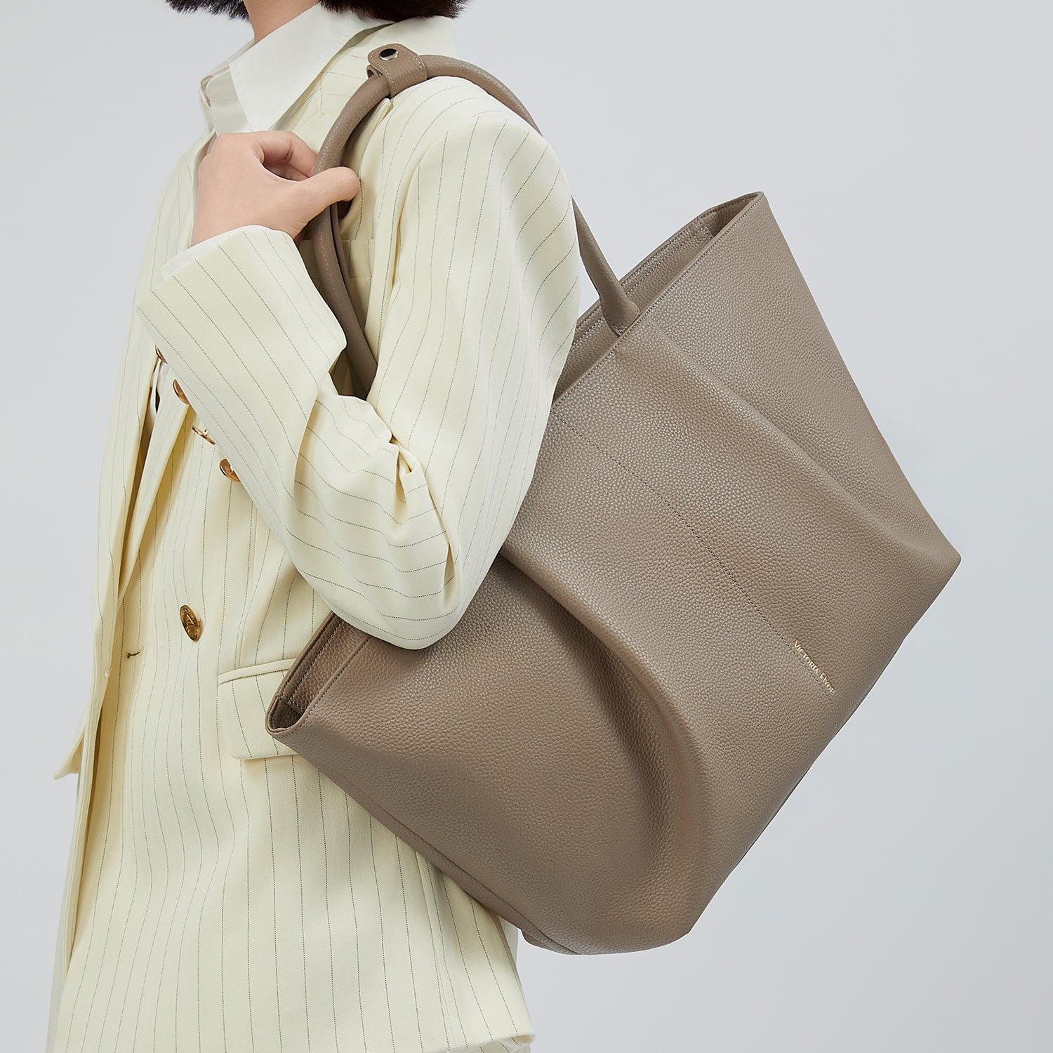 Business & Laptop Handtasche Ada Beige