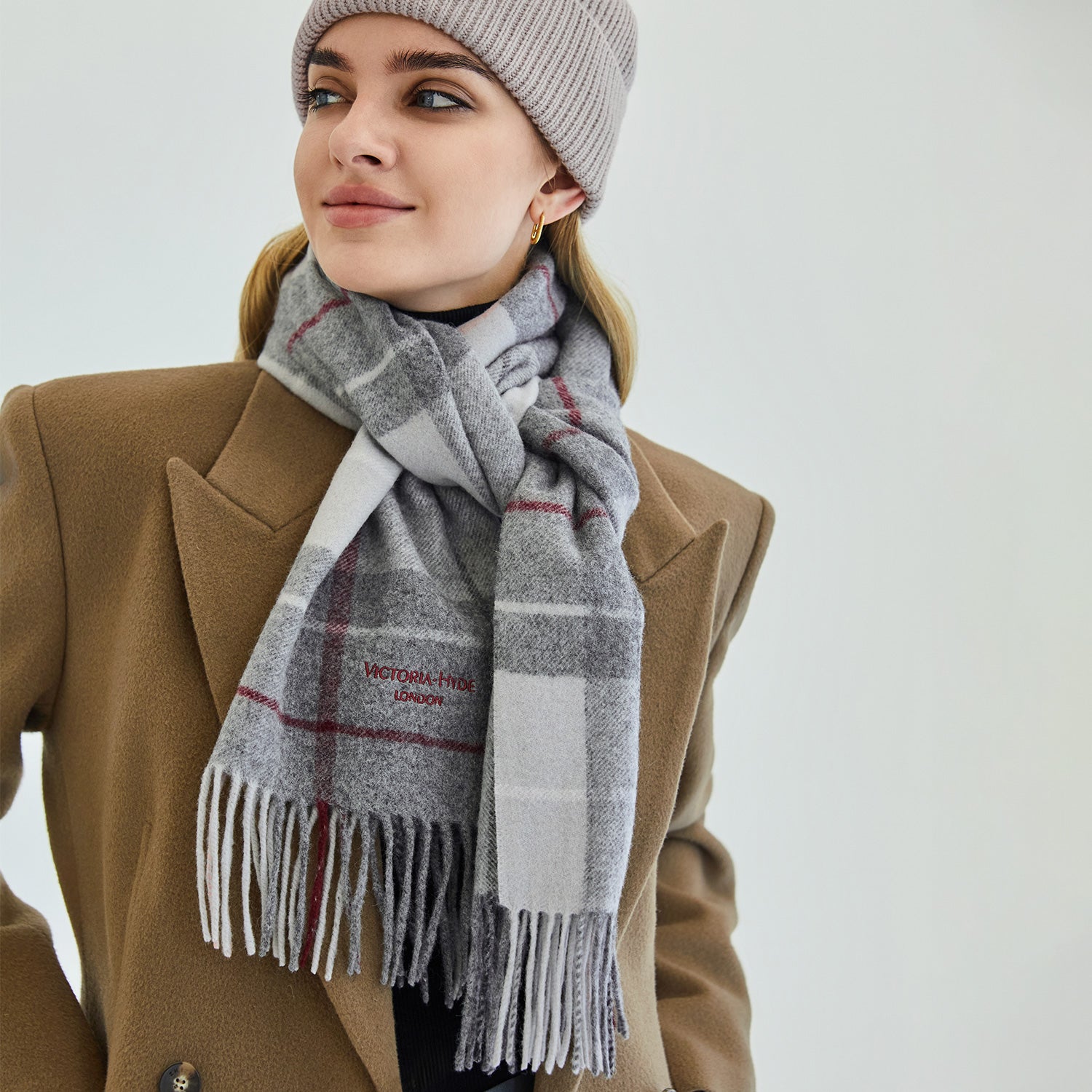 Scarf Sylvia in Gray for women in business