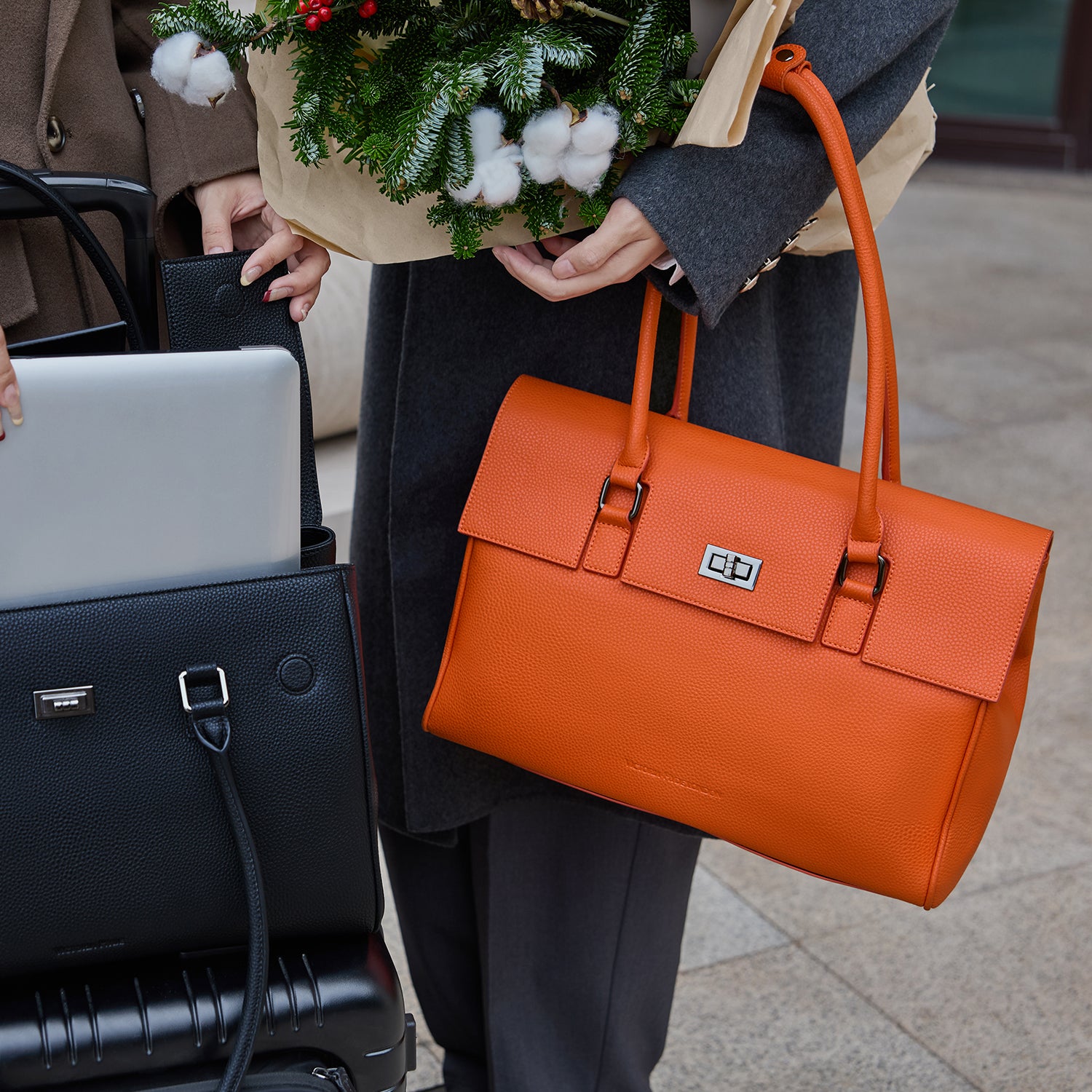 Business & Laptop handbag Jolene large orange – Victoria Hyde London