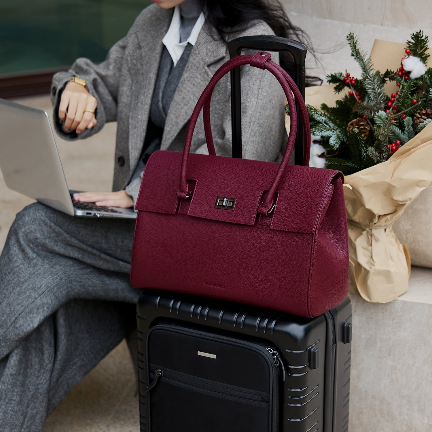 Christmas Gift Set: Jolene Weinrot &amp; Rosi Weiß