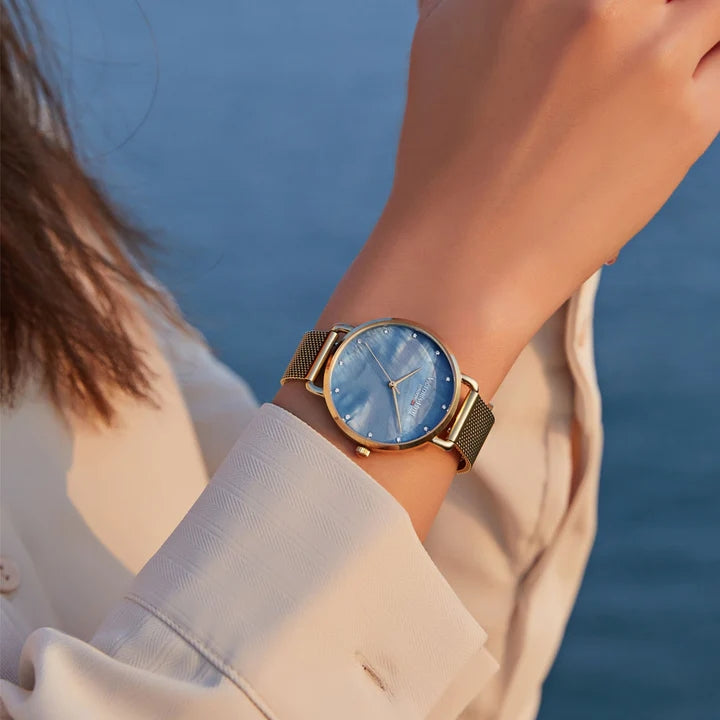 Victoria Hyde, VH30120, Chesil Beach, Goldenes Mesharmband & Gehäuse, Blaues Ziffernblatt, Damenuhr, Armbanduhr, Modelbild-1