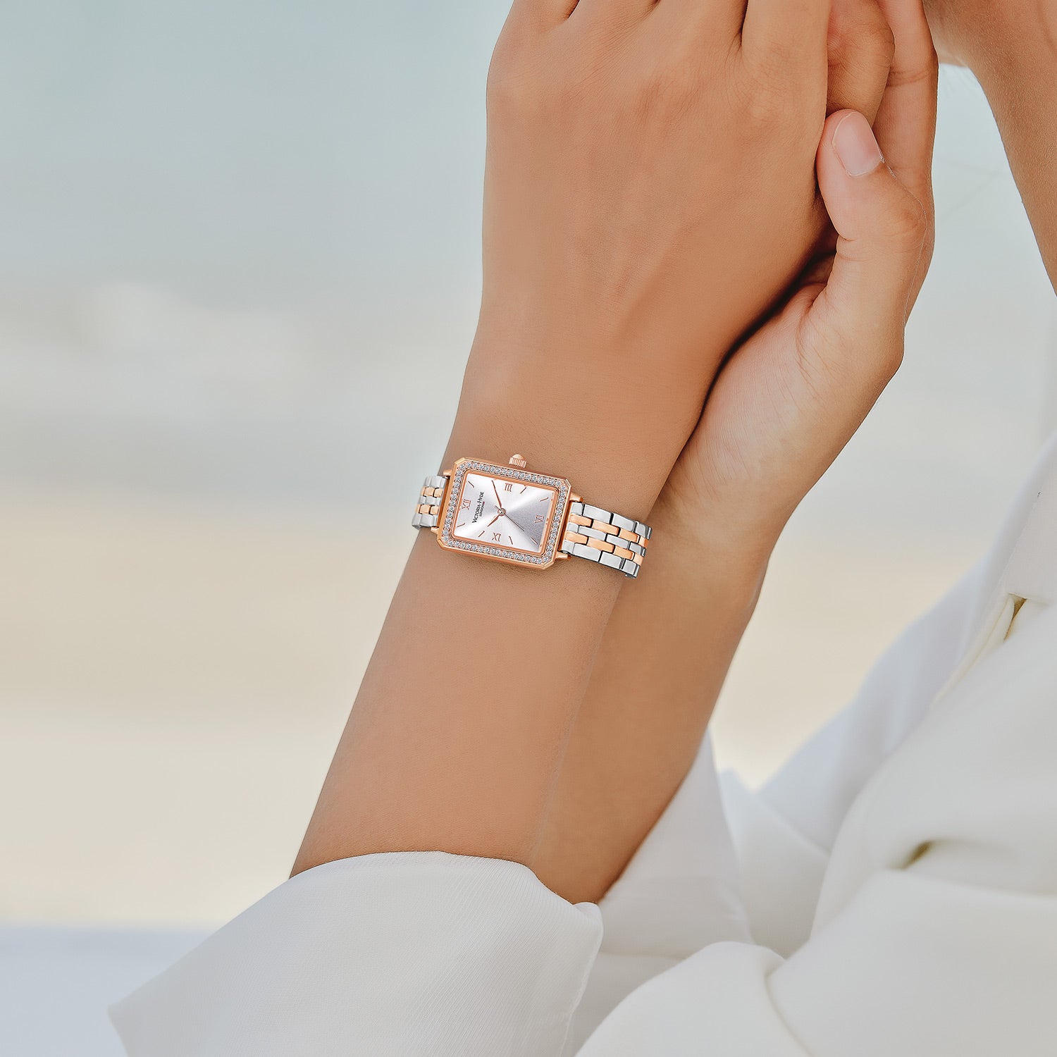 Victoria Hyde Westminster silver rose gold ladies watch – square case, diamond details, Miyota 2035, mineral glass, stainless steel band, 22x28 mm.