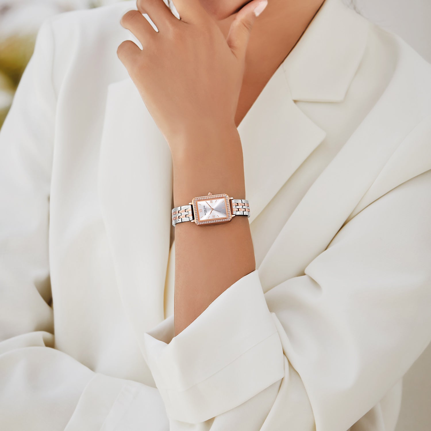 Victoria Hyde Westminster silver rose gold ladies watch – square case, diamond details, Miyota 2035, mineral glass, stainless steel band, 22x28 mm.