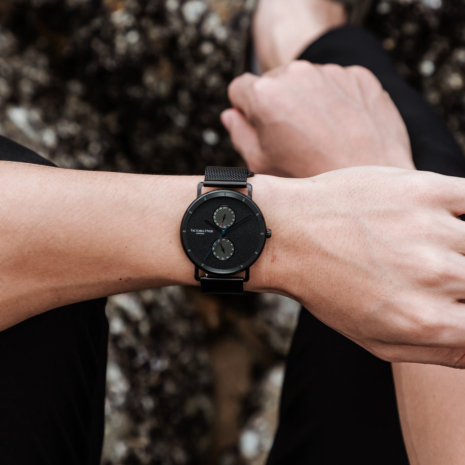 Uhr Grange Hill Date Mesh in Schwarz
