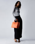 Victoria Hyde, Handtasche, Shopper Bag, Lambeth, Orange, VH60044, Modelbild-2
