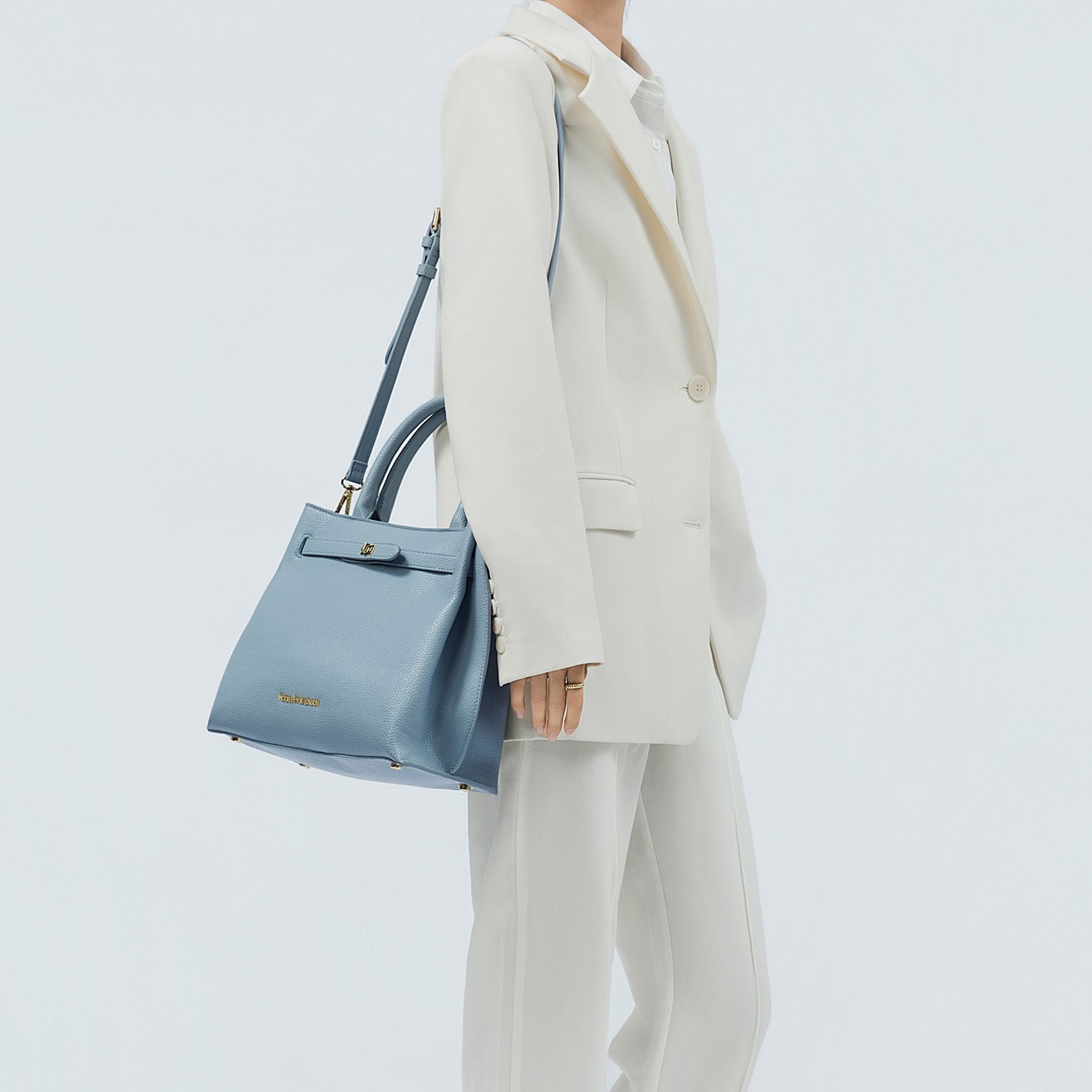 Lambeth handbag in Blue – Victoria Hyde London
