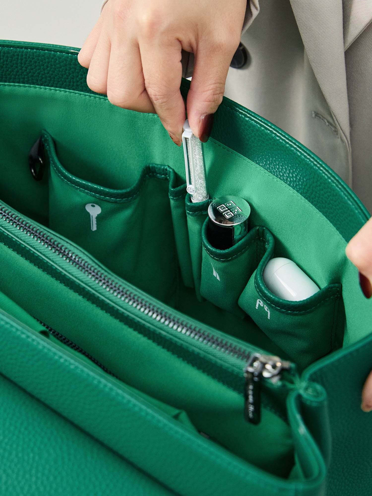 Business & Laptop Handbag Jolene Large Green | Fits up to 15