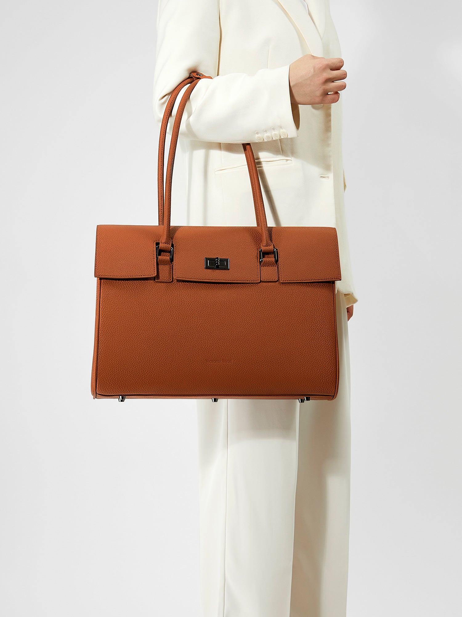 New Work Bag Jolene brown modern work bag sustainable tote bag with laptop compartment for women in business