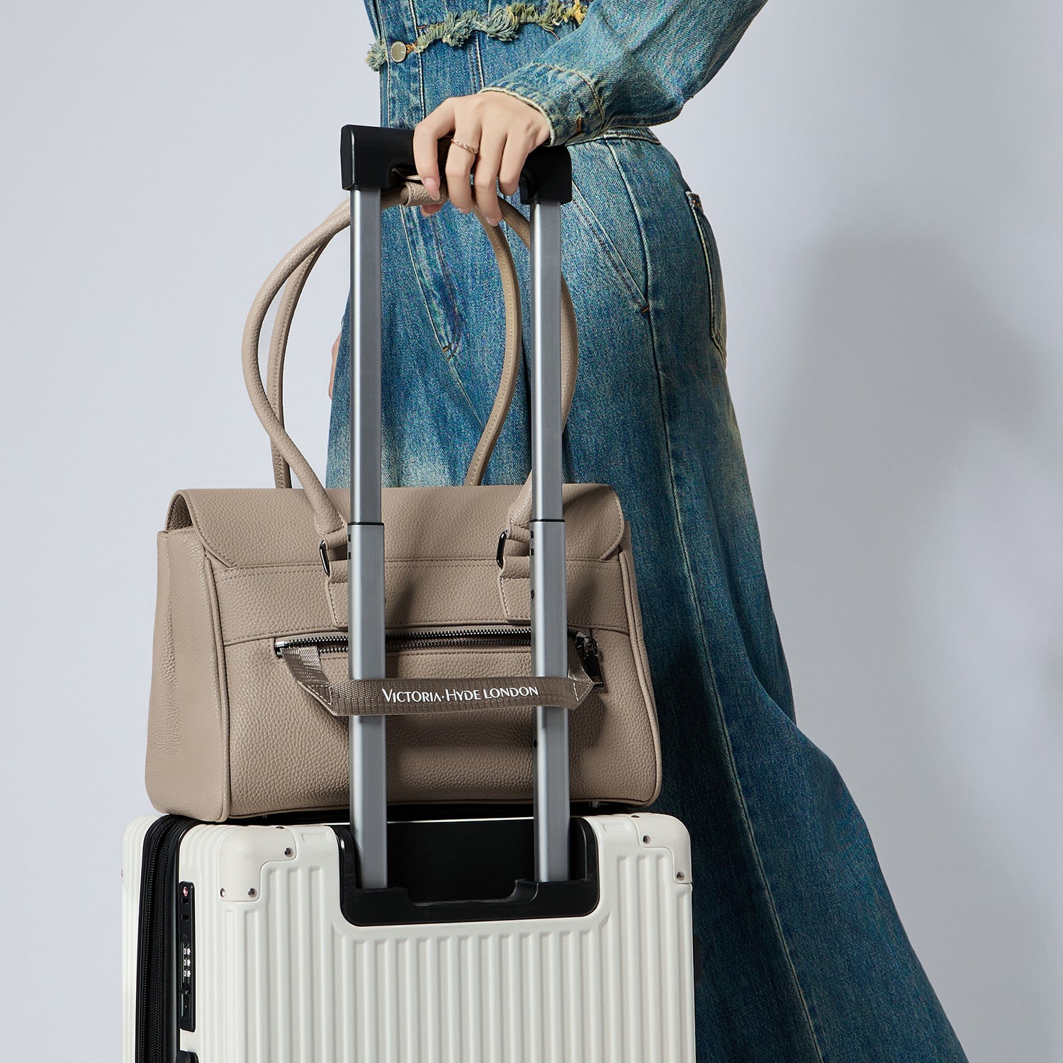 Business &amp; Laptop Handtasche Jolene klein beige