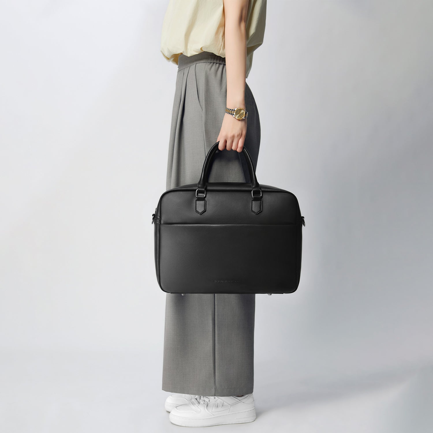 Victoria Hyde New Work business briefcase – laptop-friendly microfiber tote (39x28.5x10 cm), organizer pockets, glasses holder, removable pouch, elegant work bag.