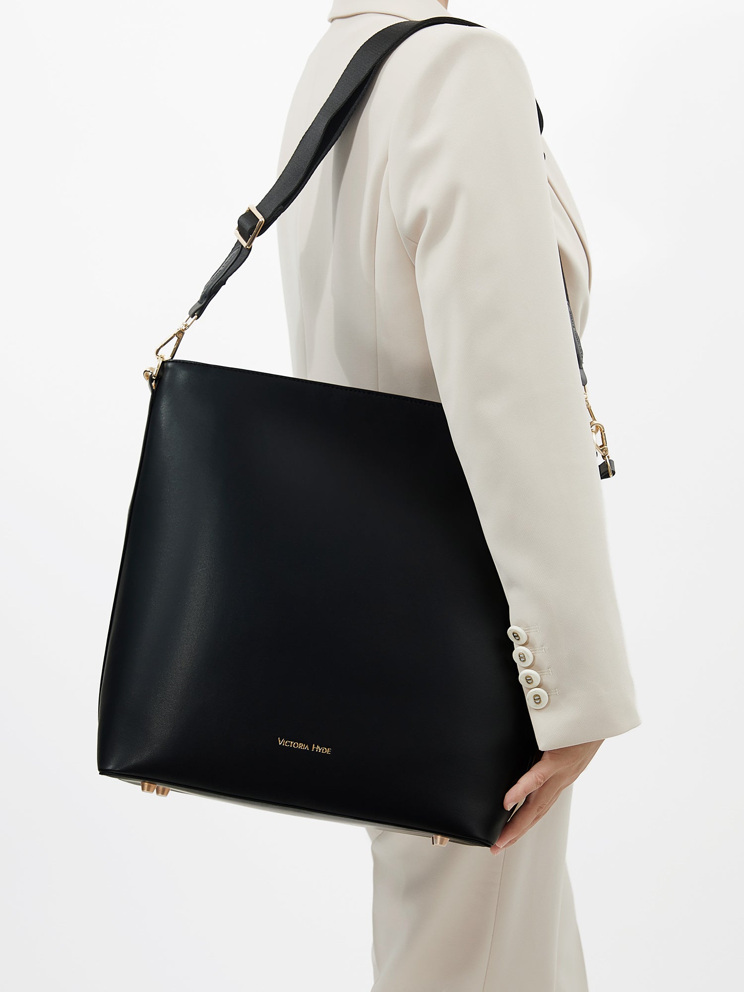 Victoria Hyde Kloey large black work bag – minimalist vegan microfiber leather tote, 13" laptop compartment, water-resistant, silk lining, 27x33x16 cm.