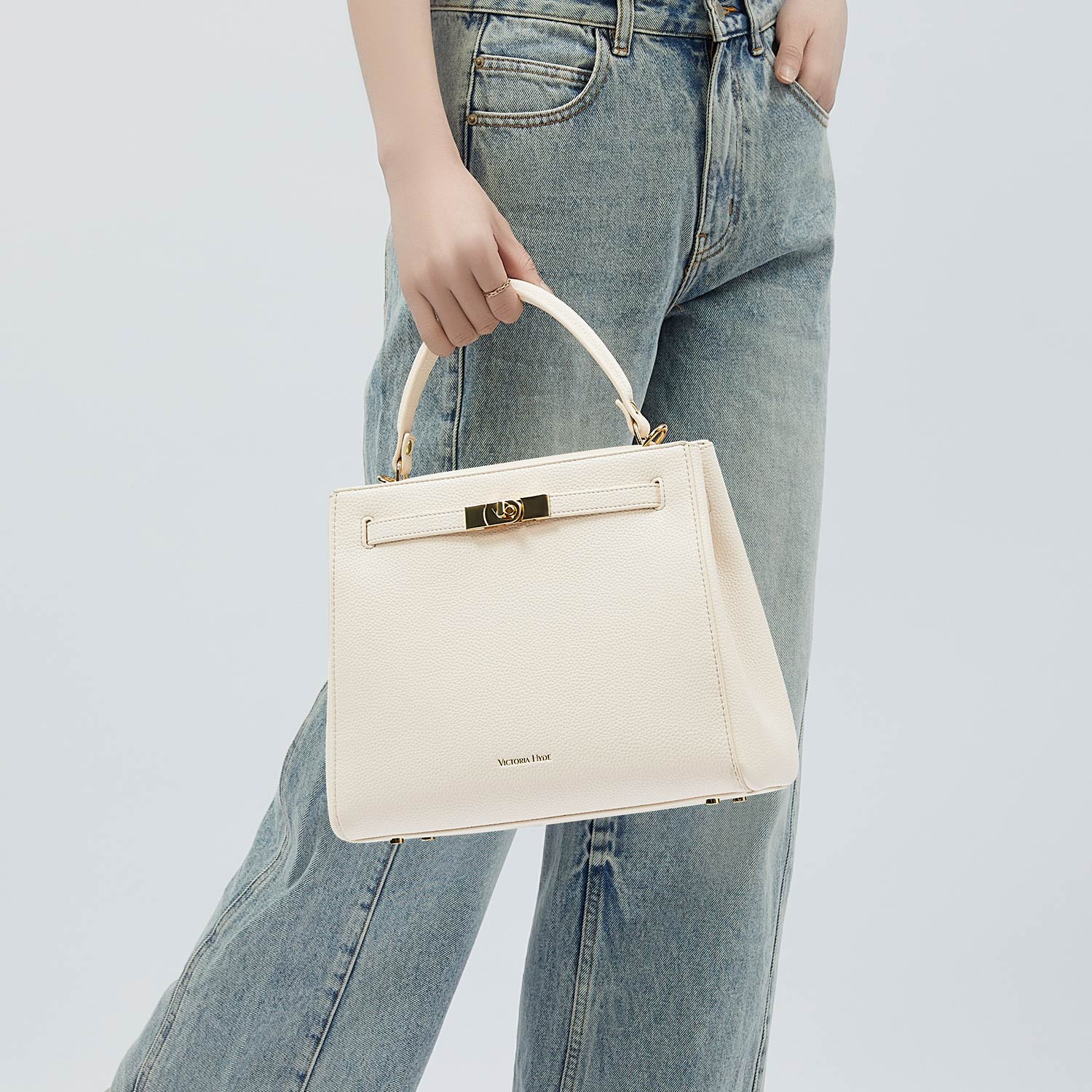 Handbag Victoria III in Moonlight White