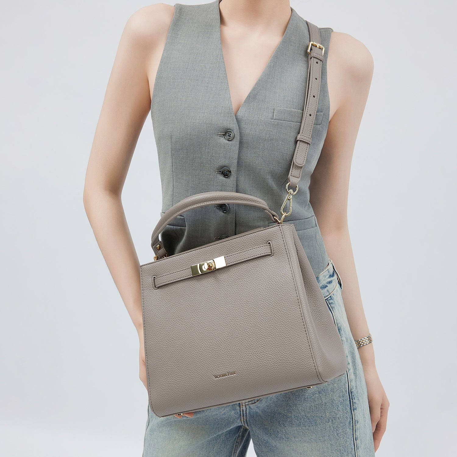 Handbag Victoria III in Nude