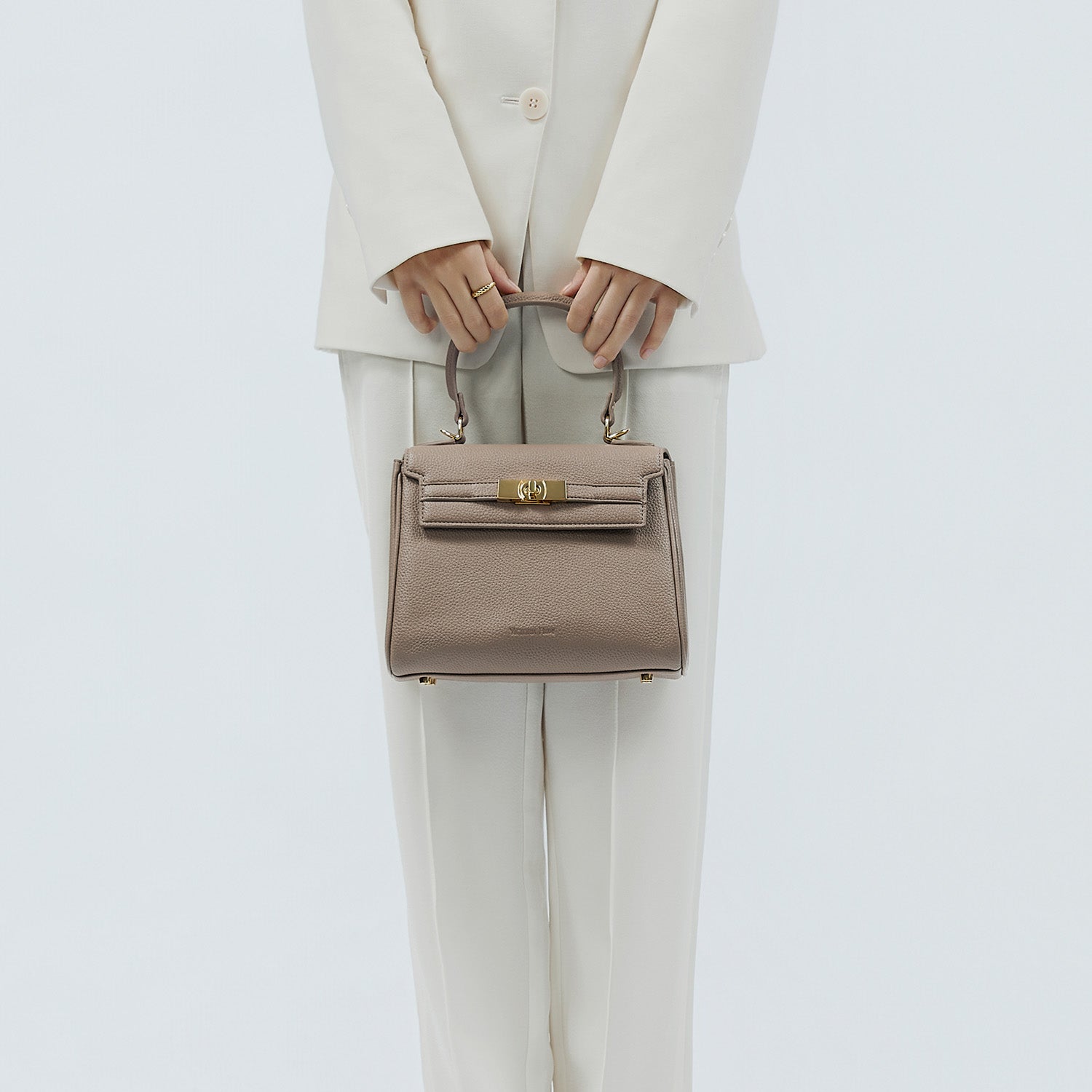 Victoria Small Damenhandtasche in Nude