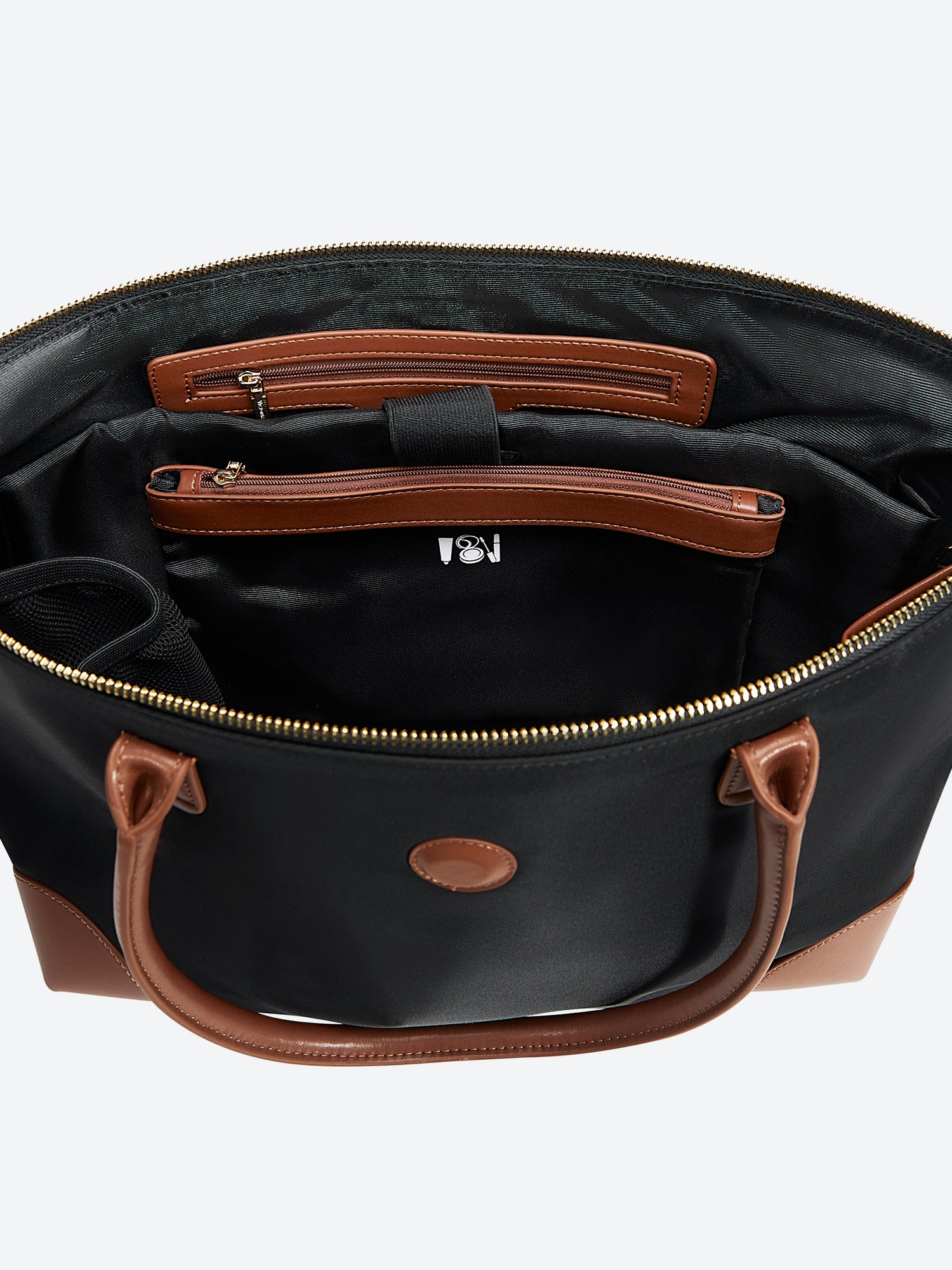 Victoria Hyde Eva Black new work bag – lightweight nylon, laptop/tablet compartment, smart organizer, vegan, water-repellent, scratch-resistant. Ideal for professional women.