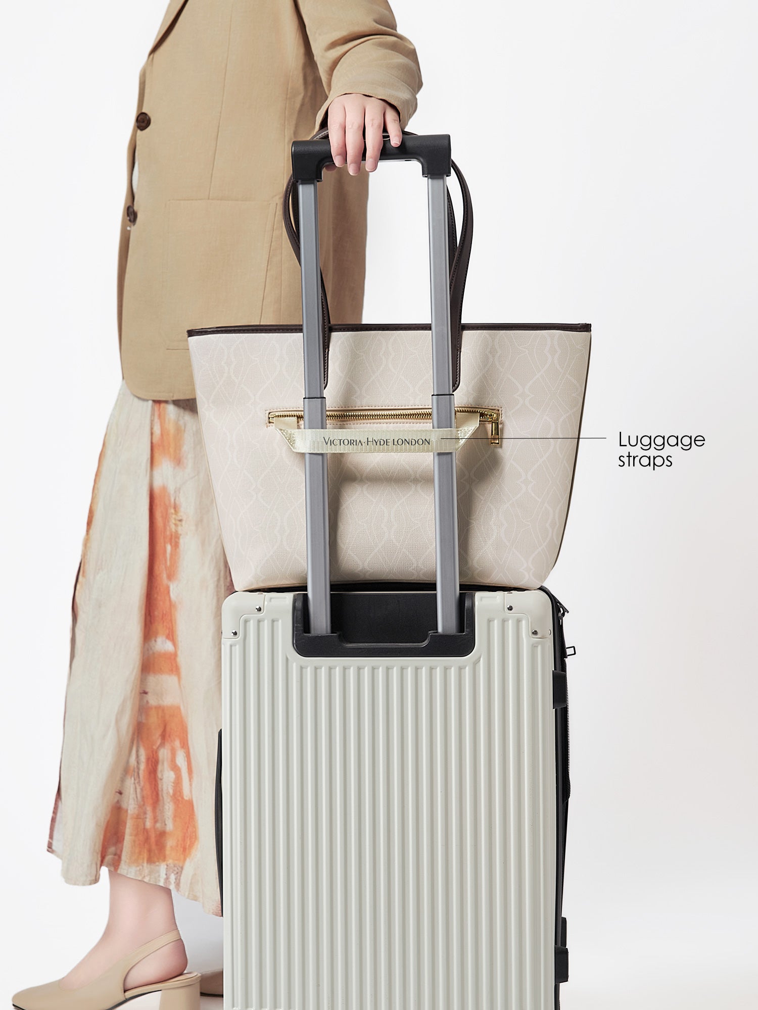 Beige Victoria Hyde Yoana large work bag with padded 15'' laptop compartment, smart interior, removable cosmetic bag, vegan, water-repellent, scratch-resistant microfiber leather.