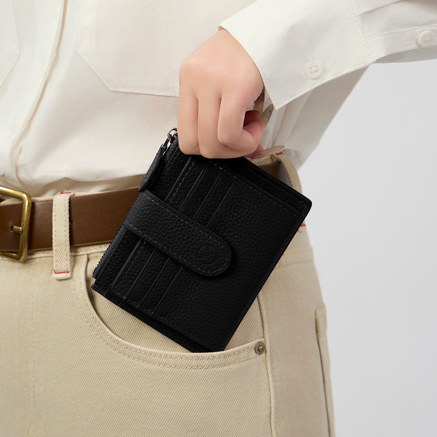 Victoria Hyde genuine leather card holder – soft cowhide, 6 front/back card slots, side zip pocket for tickets, minimalist daily essential.