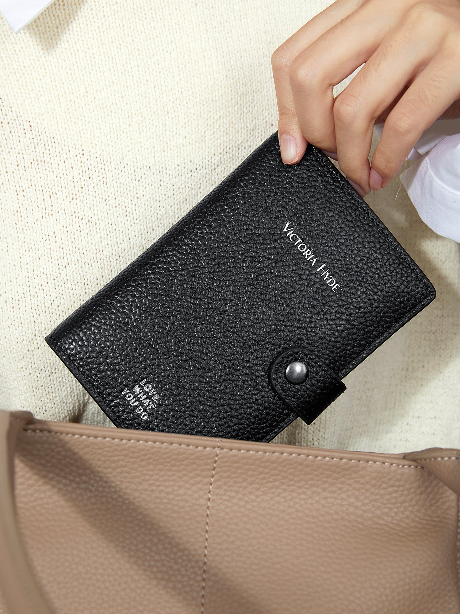 Victoria Hyde full-grain leather wallet with brass buckle, passport slot, boarding pass pocket, 3 card slots. 14 x 9.5 x 1 cm.