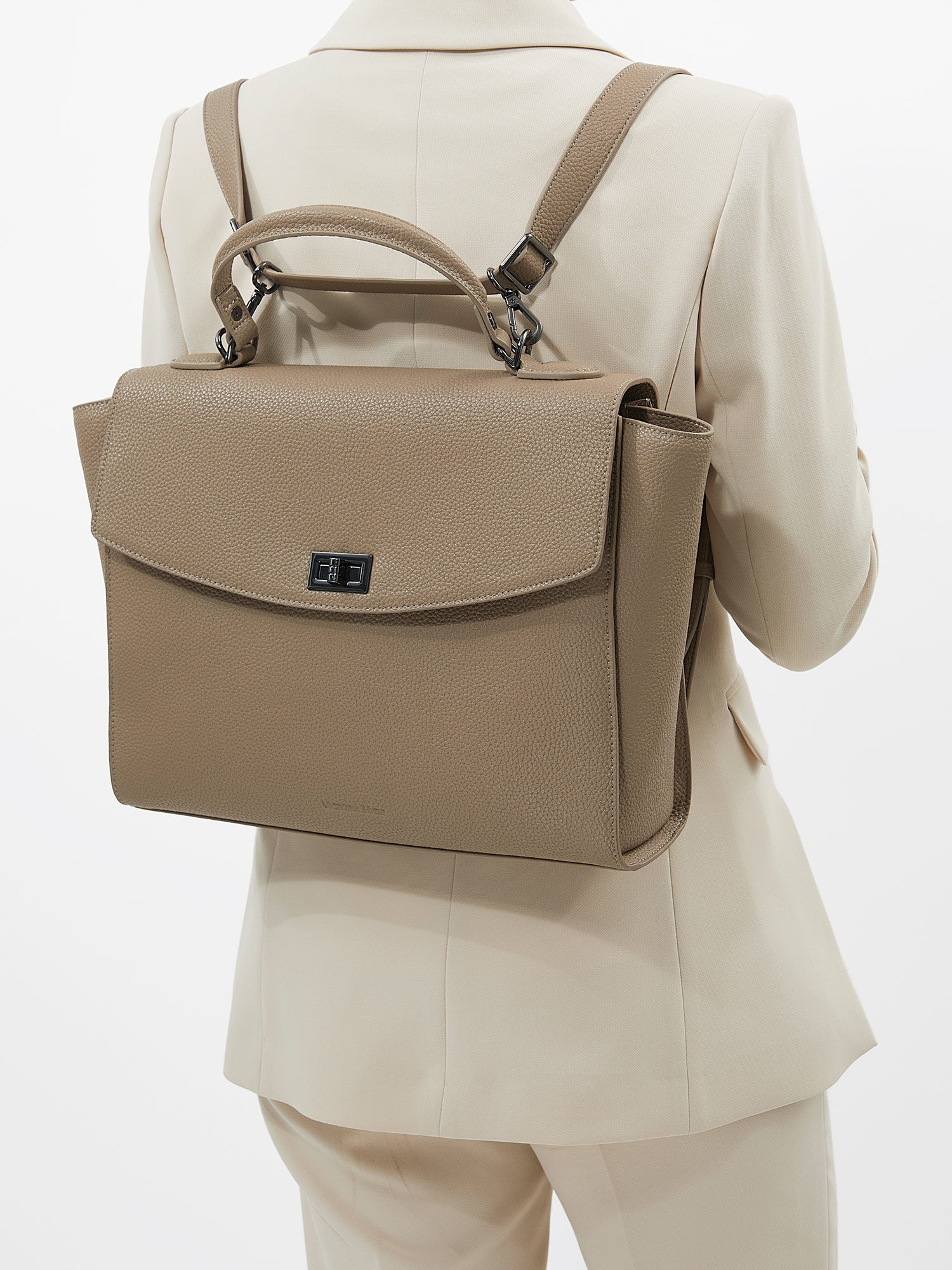 Victoria Hyde 2-in-1 backpack: stylish microfiber leather, converts from handbag to backpack with detachable straps, padded tablet compartment, lightweight.
