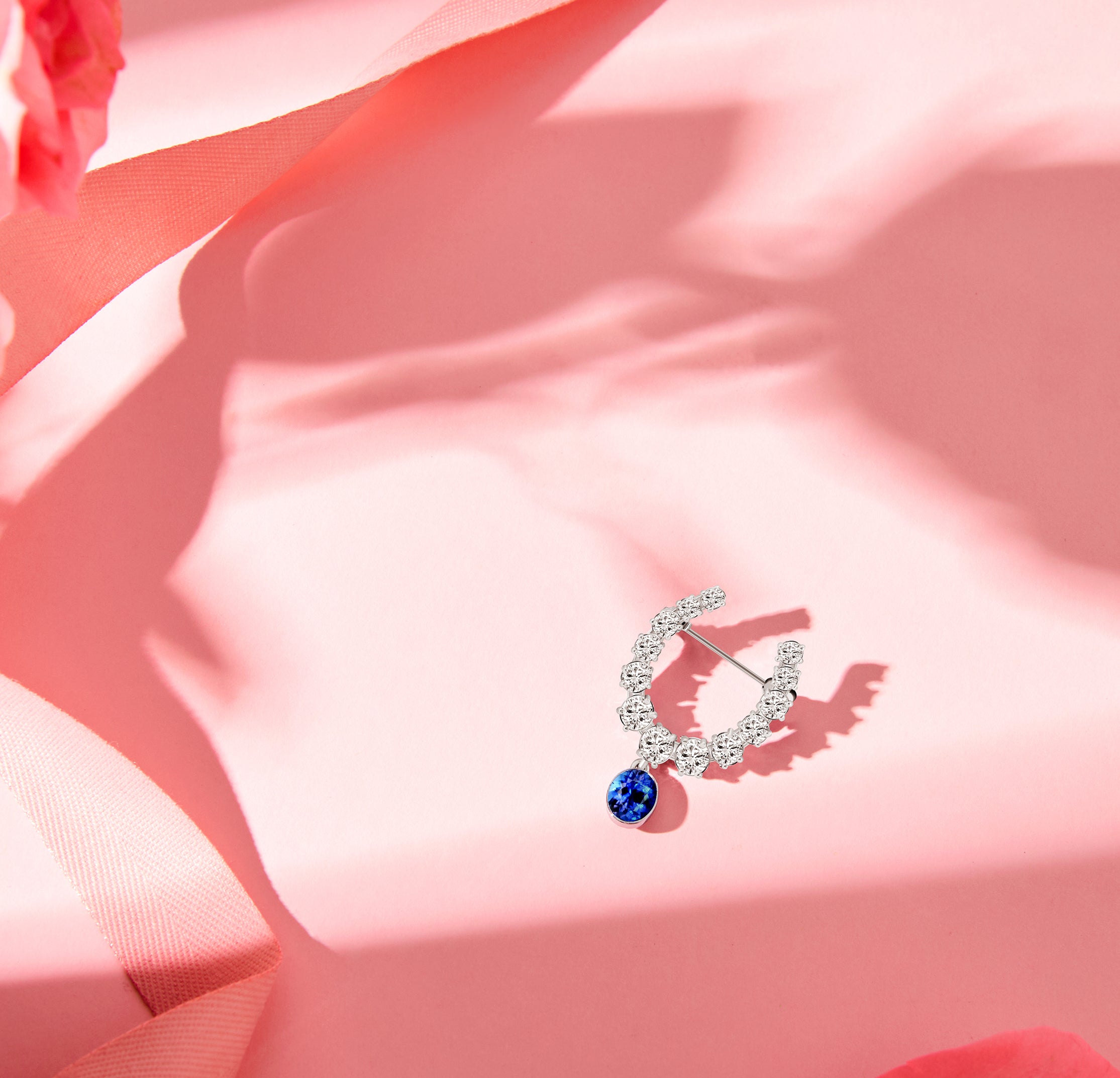 Brooch Josephine in Silver – Victoria Hyde London