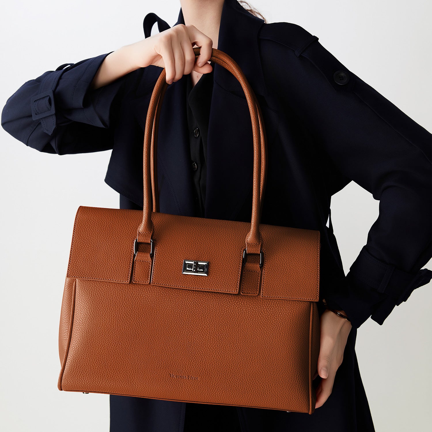 New Work Bag Jolene Brown modern work bag sustainable tote bag with laptop compartment for women in business