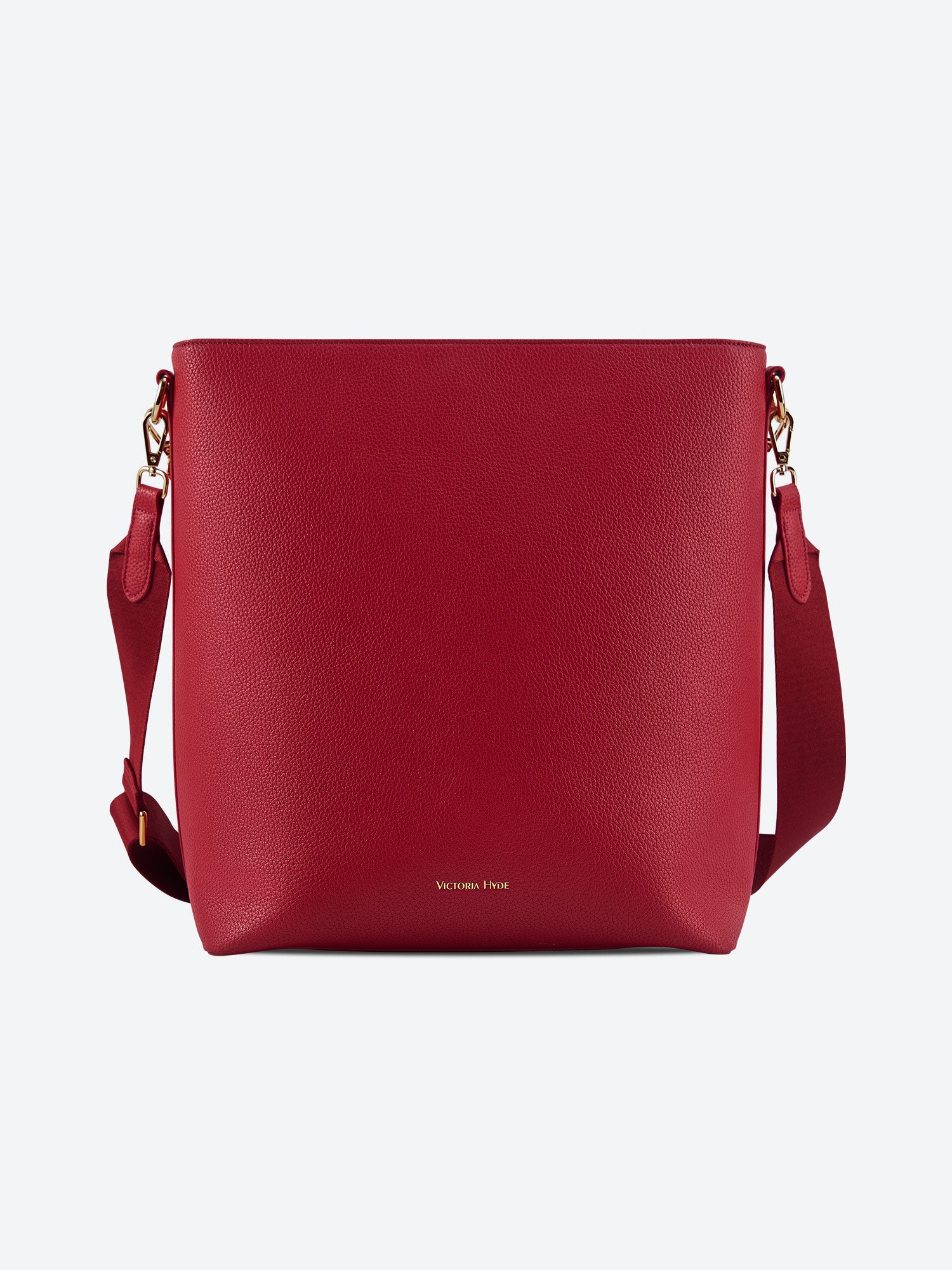 Victoria Hyde Kloey laptop handbag in granatrot, stylish vegan leather business bag for women, featuring a padded compartment for up to 14-inch laptops.
