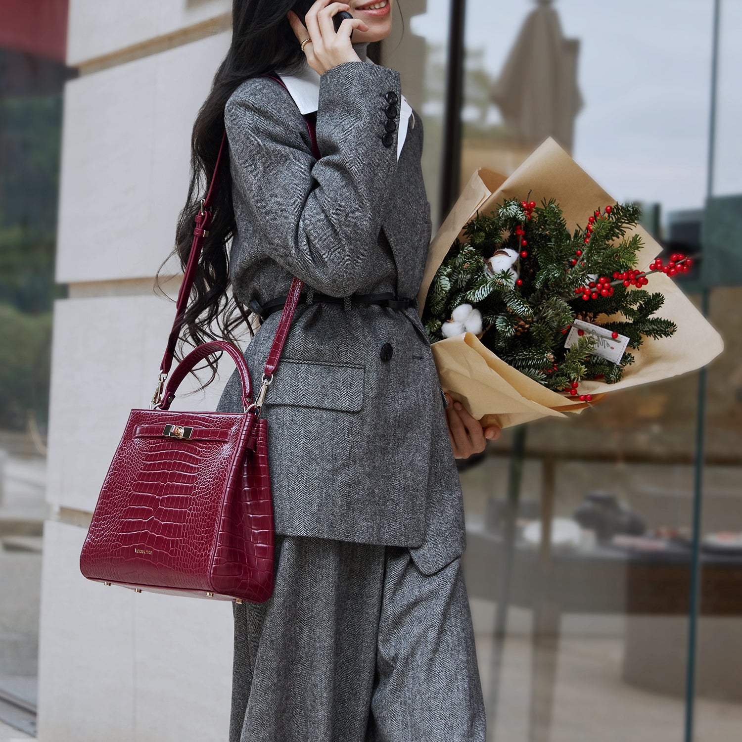 Christmas Gift Set: Victoria III Red &amp; Silk Scarf