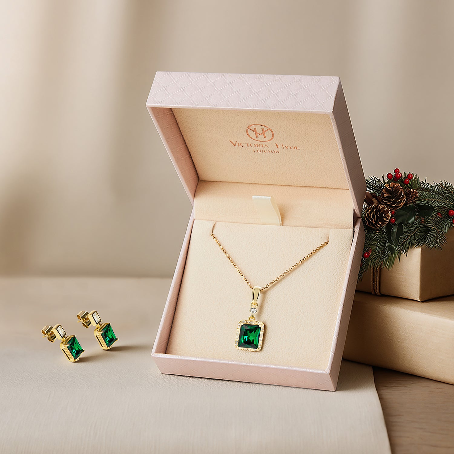 Christmas Jewelry Set Vladimir in green gold