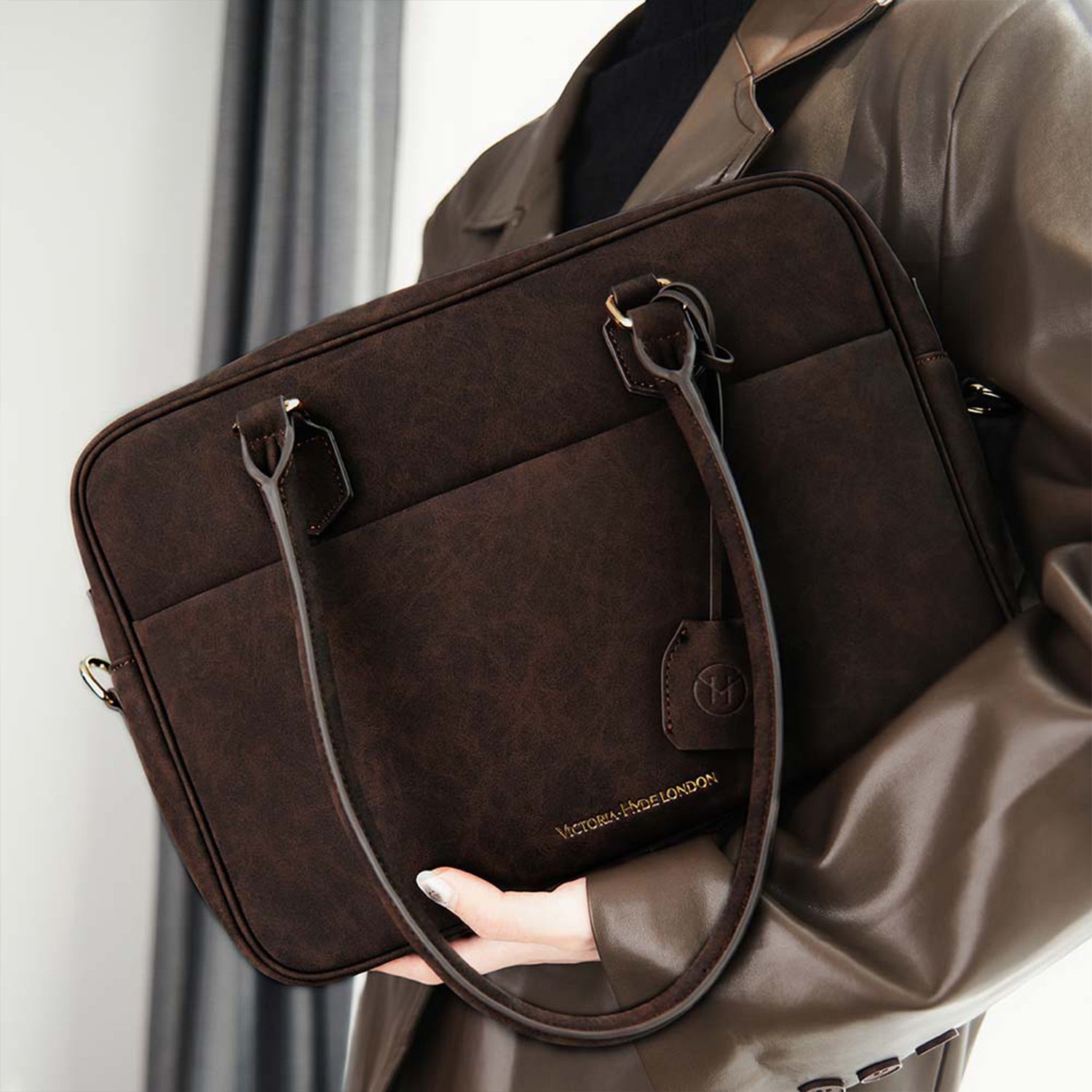 New Work Bag Margaret brown modern work bag sustainable tote bag with laptop compartment for women in business