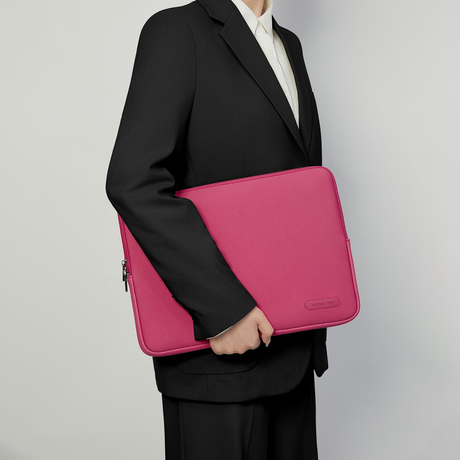 New Work Laptop Sleeve Adam in Pink for women in business