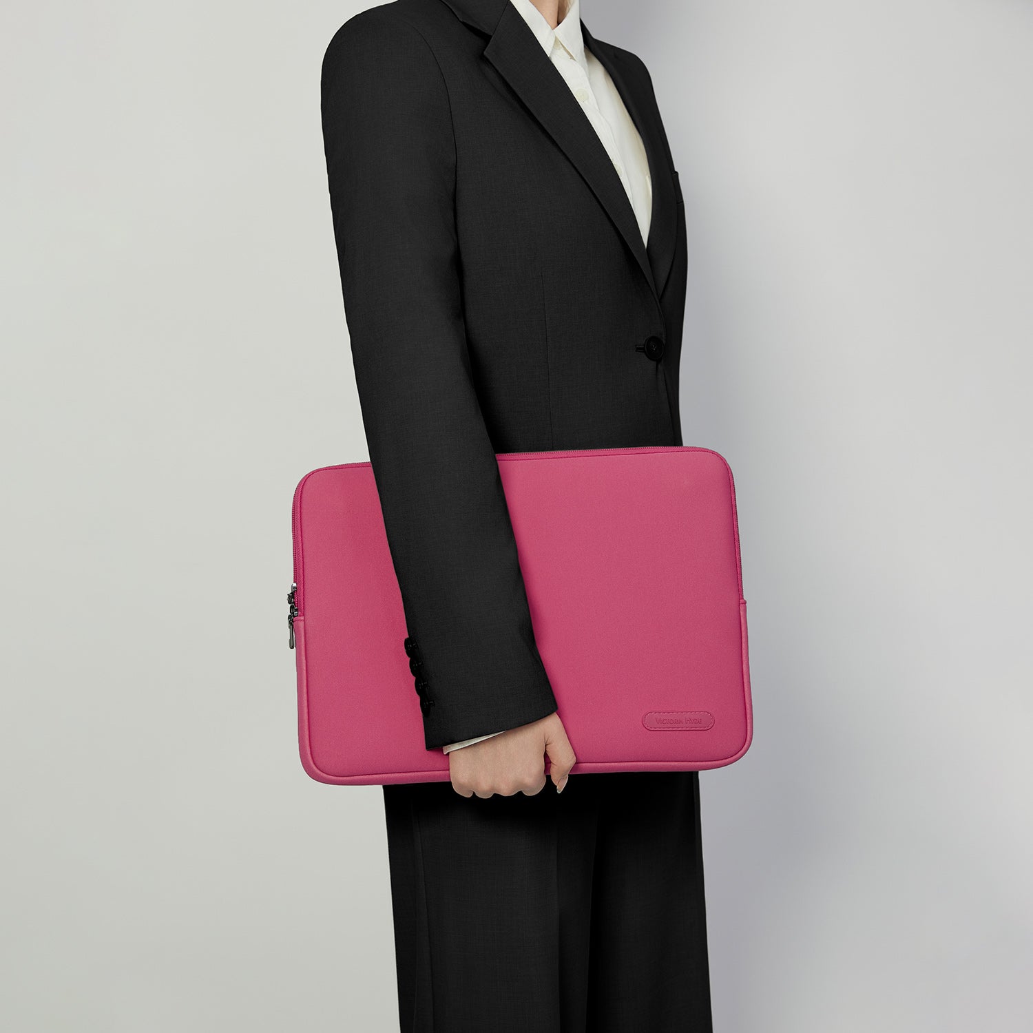 New Work Laptop Sleeve Adam in Pink for women in business
