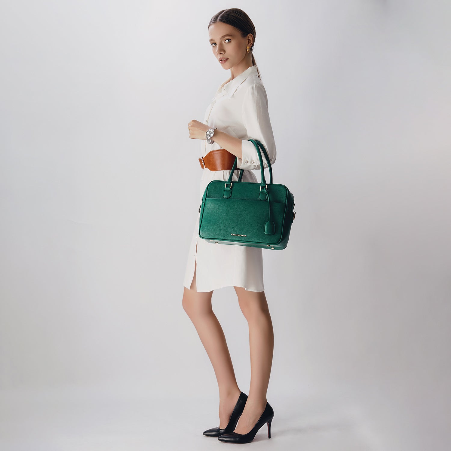 New Work Bag Margaret Green modern work bag sustainable tote bag with laptop compartment for women in business