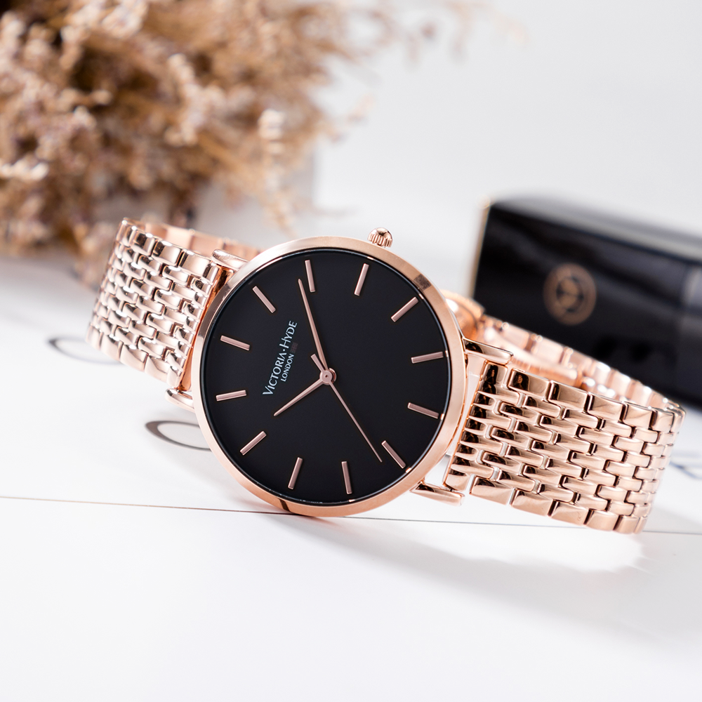 Watch Richmond Classic Stainless Steel in Rosegold Black
