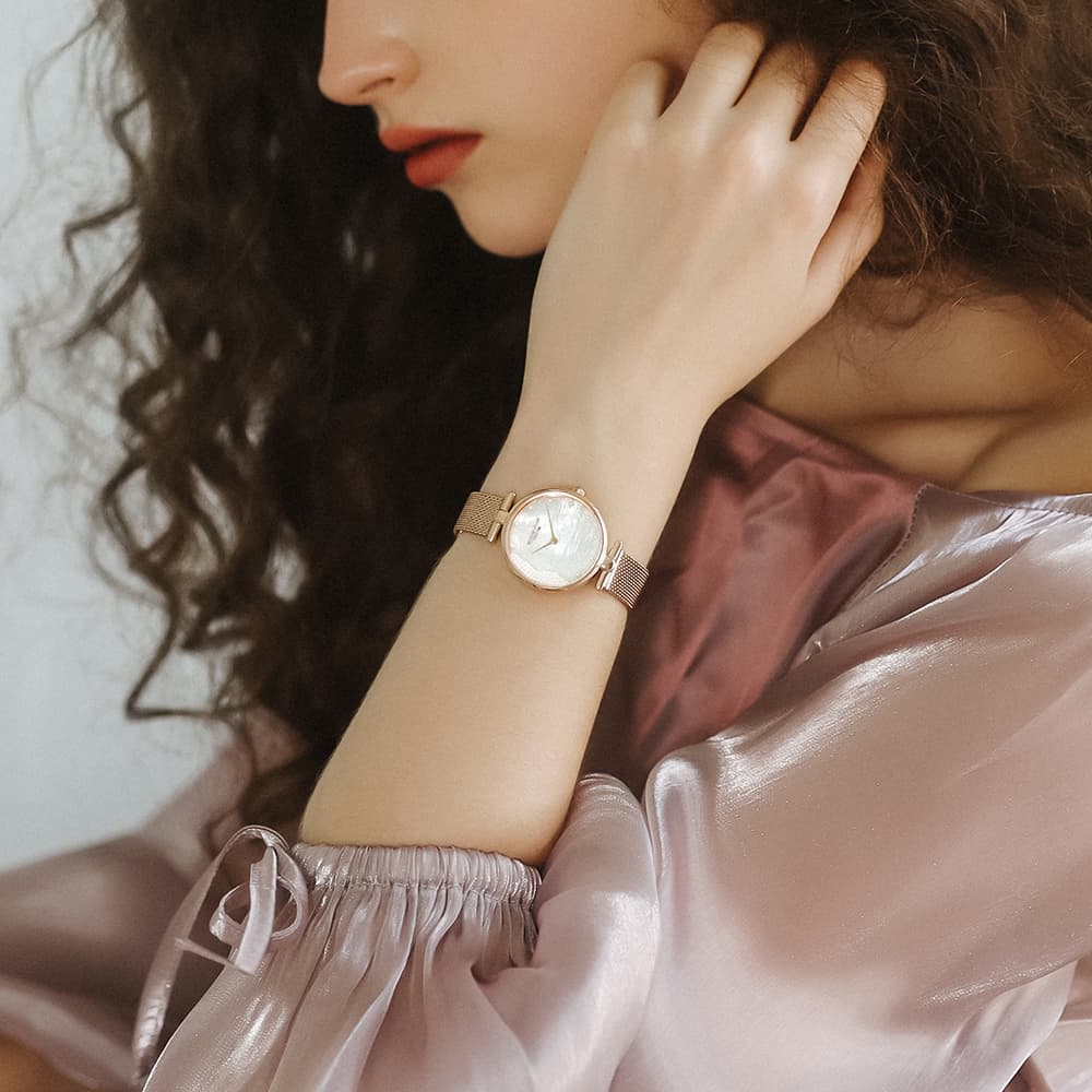 Watch Pearl in Rosegold